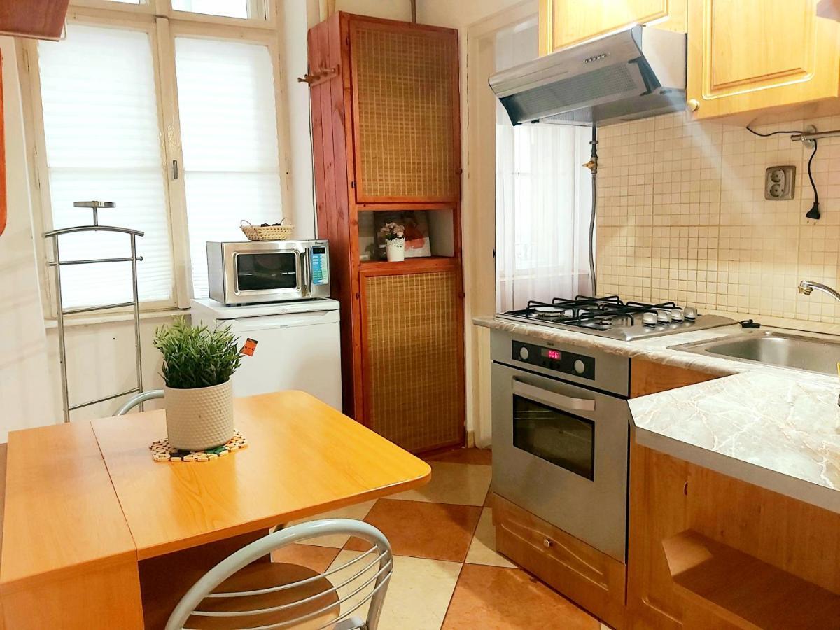 Ferjoe'S Home Apartman Budapest Kültér fotó