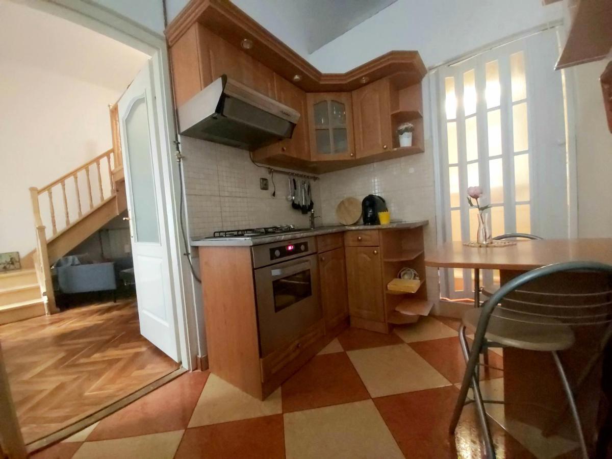 Ferjoe'S Home Apartman Budapest Kültér fotó