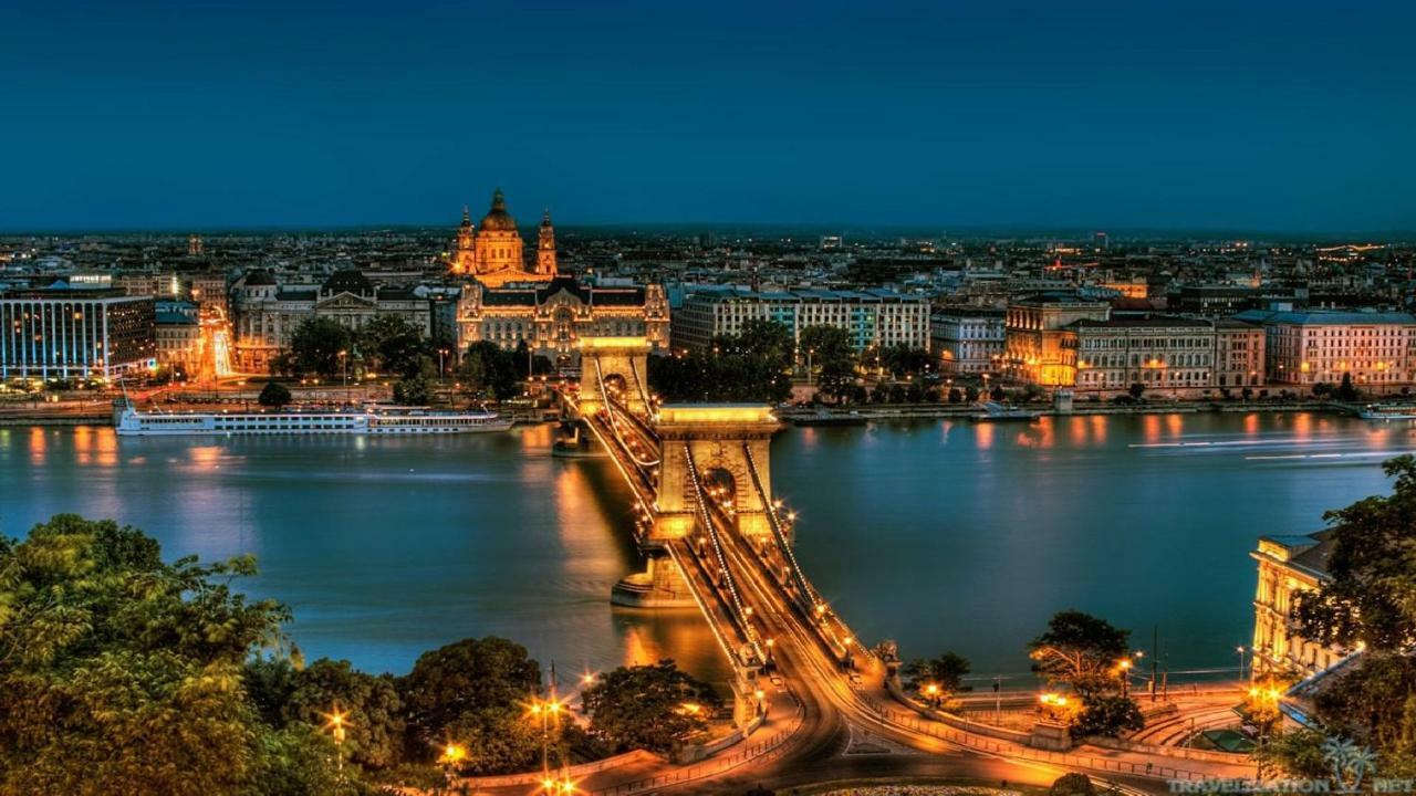 Ferjoe'S Home Apartman Budapest Kültér fotó